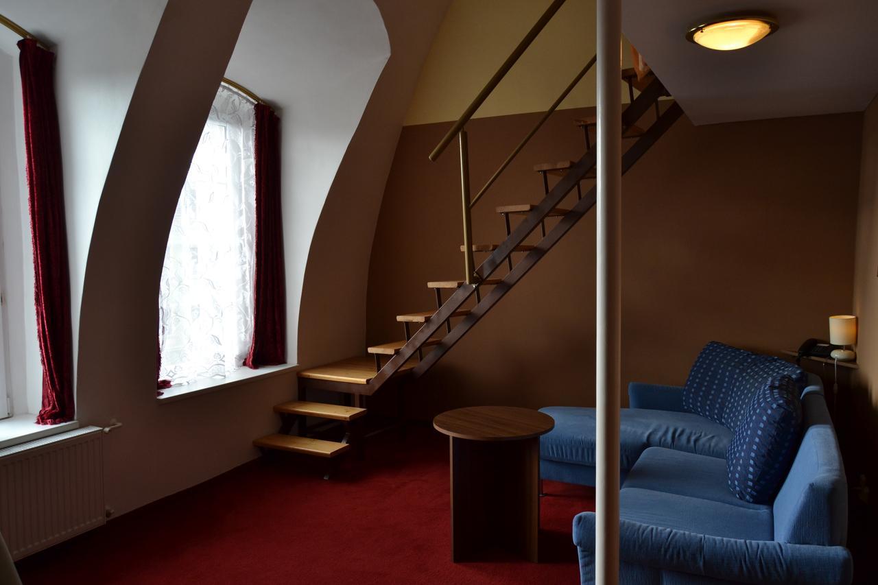 Hotel Cerny Orel Zatec Exterior foto